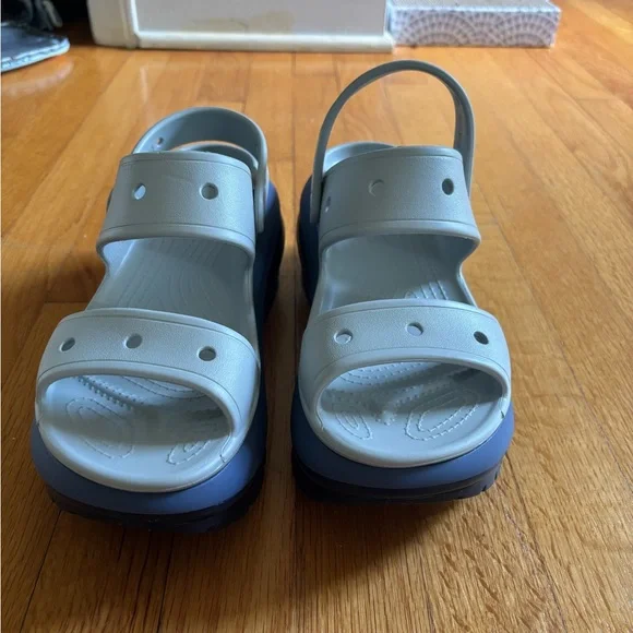 Crocs Mega Crush Sandal - Picture 3 of 7